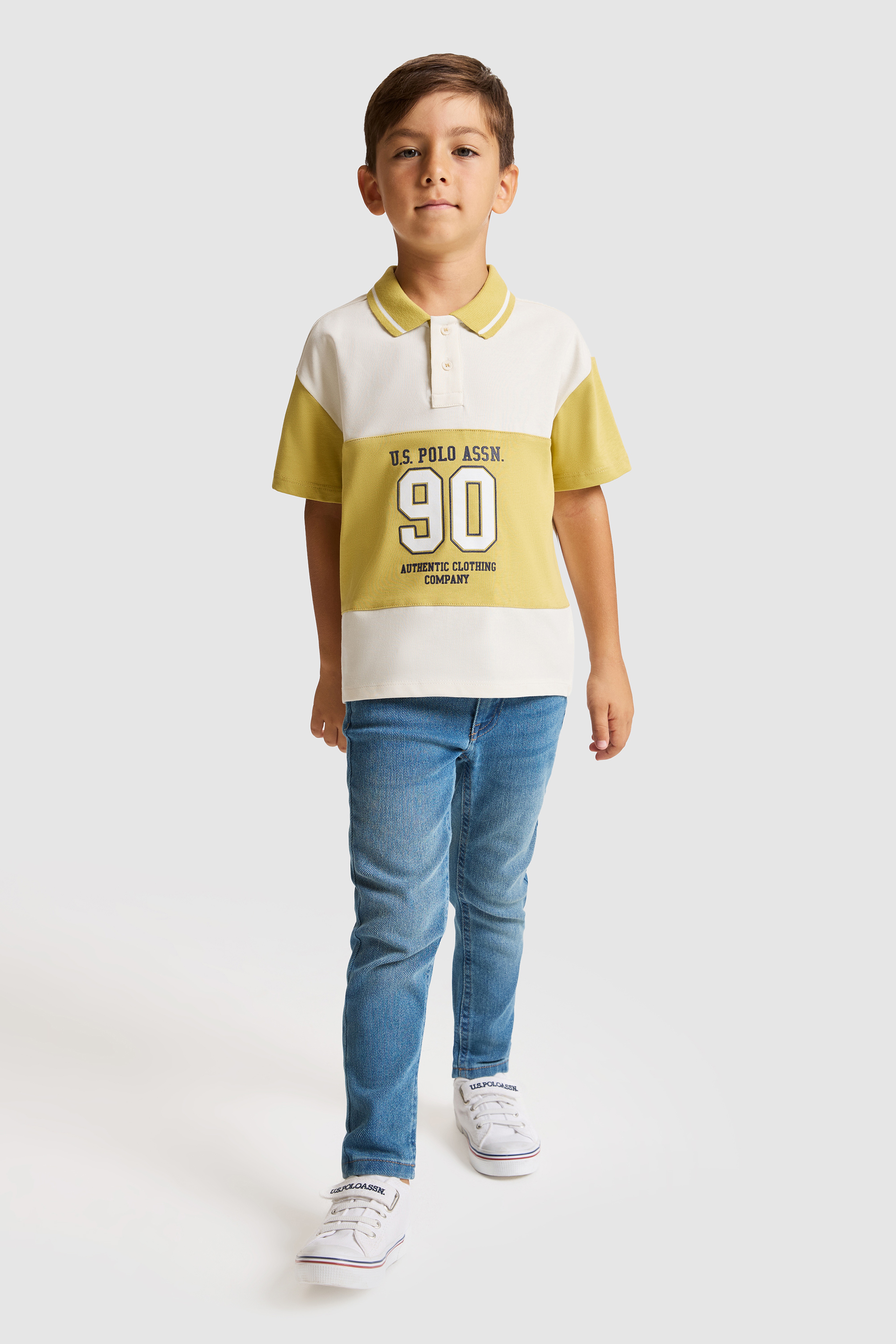 Erkek Çocuk Sarı Renk Bloklu Polo Yaka USPA 90 Baskılı Comfort Fit %100 Pamuk Ti - Image 4