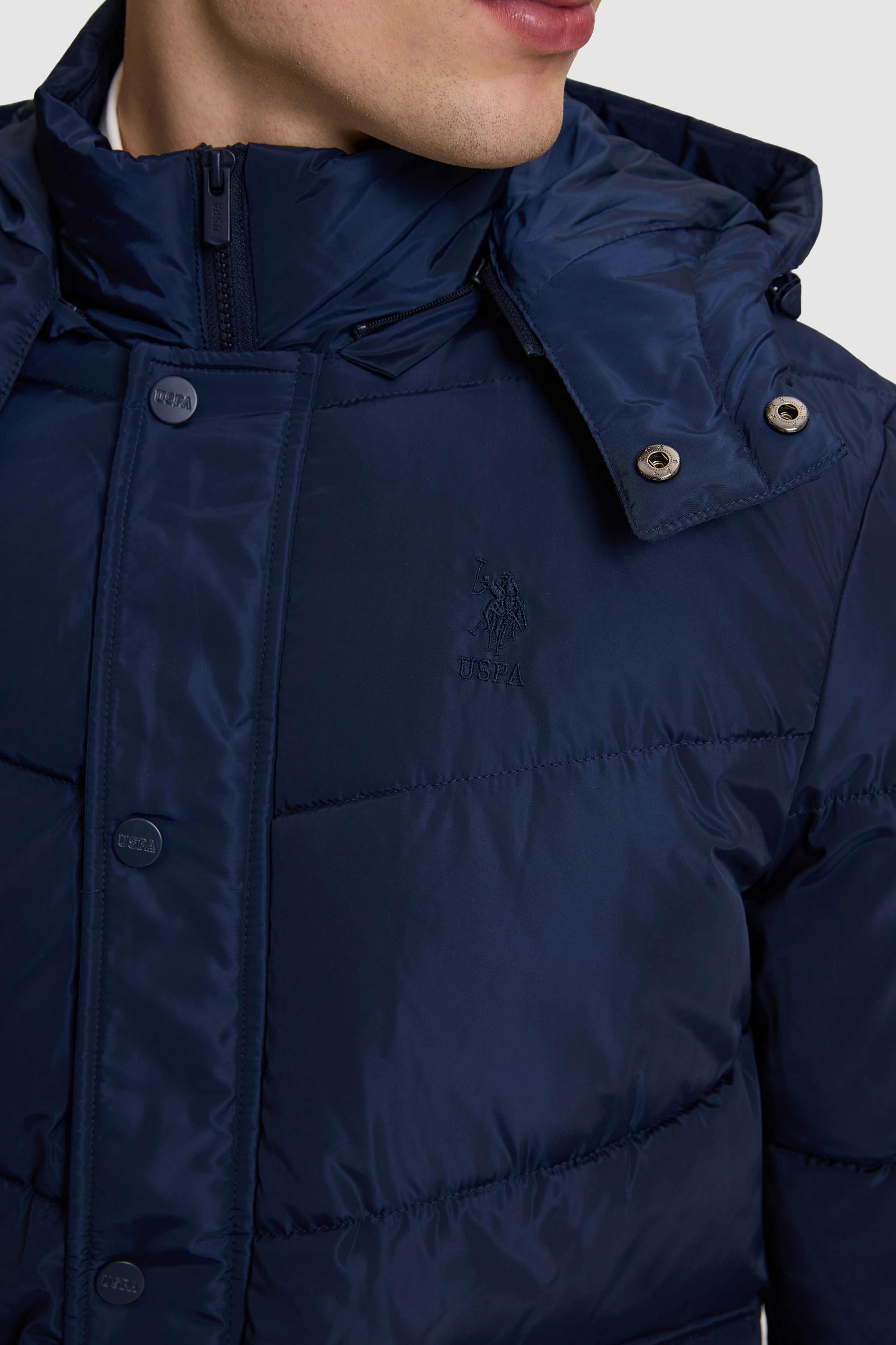 Erkek Lacivert Kapüşonlu Regular Fit Çıtçıtlı Kapaklı Cepli Şişme Mont